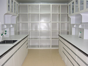 板式結構實驗臺